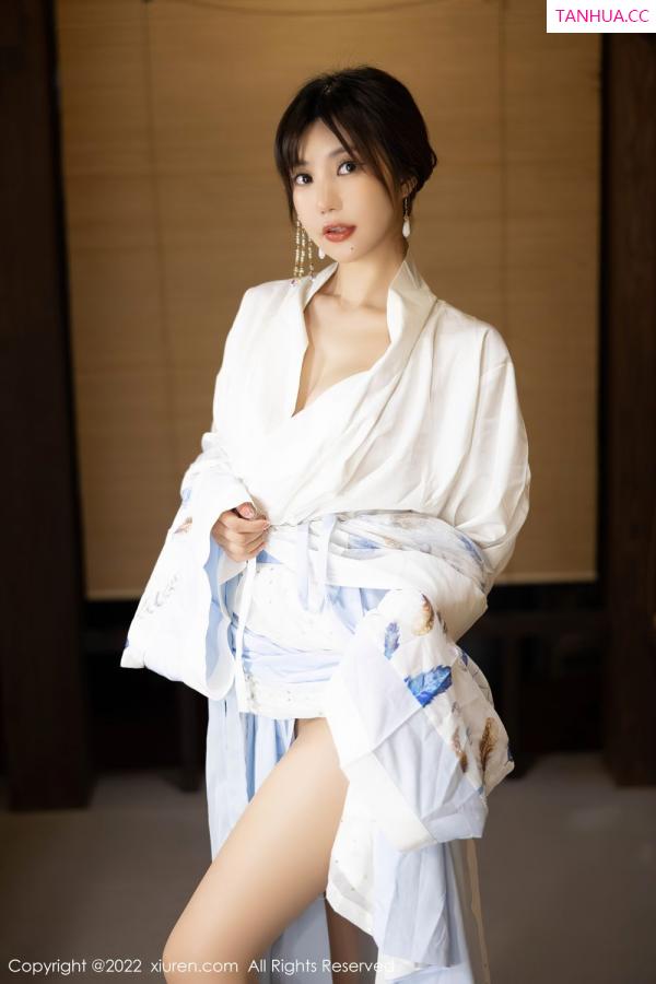 綺裡嘉 绮里嘉 [XiuRen]高清写真图 2022.09.09 No.5569 绮里嘉ula第9张图片